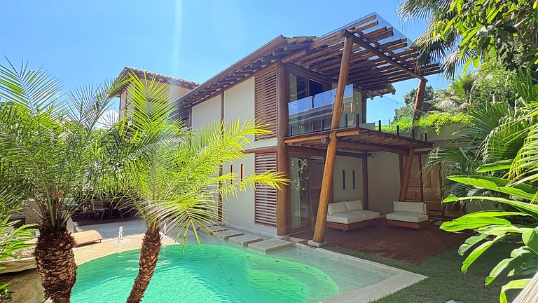 Casa 2526 - Piscina orgânica aquecida e 5 suítes na Riviera