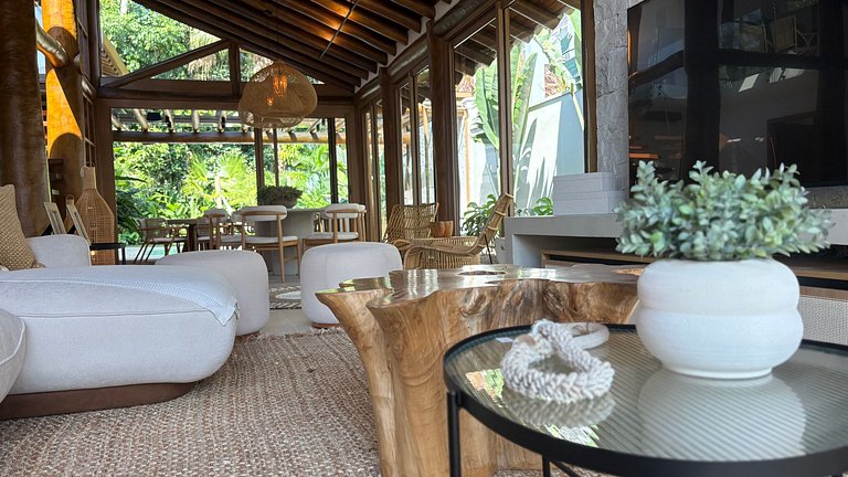 Casa 2526 - Piscina orgânica aquecida e 5 suítes na Riviera