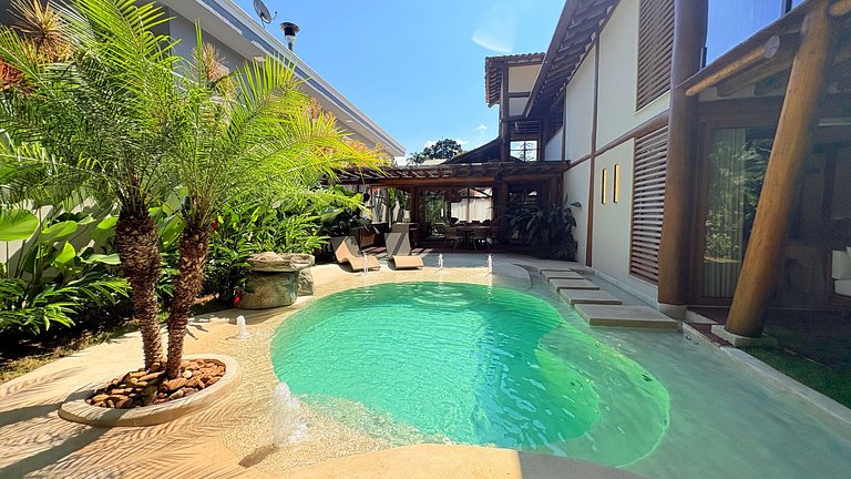 Casa 2526 - Piscina orgânica aquecida e 5 suítes na Riviera