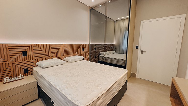 Casa 2026 - Arquitetura contemporânea e acabamentos impecáve