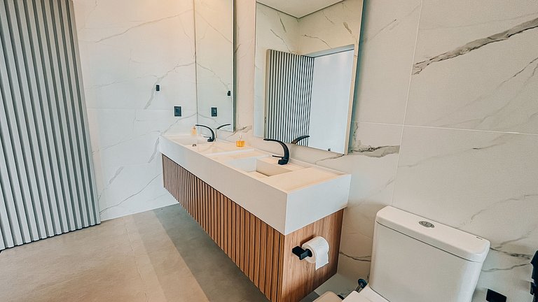 Casa 2026 - Arquitetura contemporânea e acabamentos impecáve