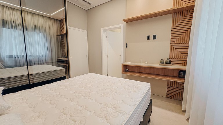 Casa 2026 - Arquitetura contemporânea e acabamentos impecáve