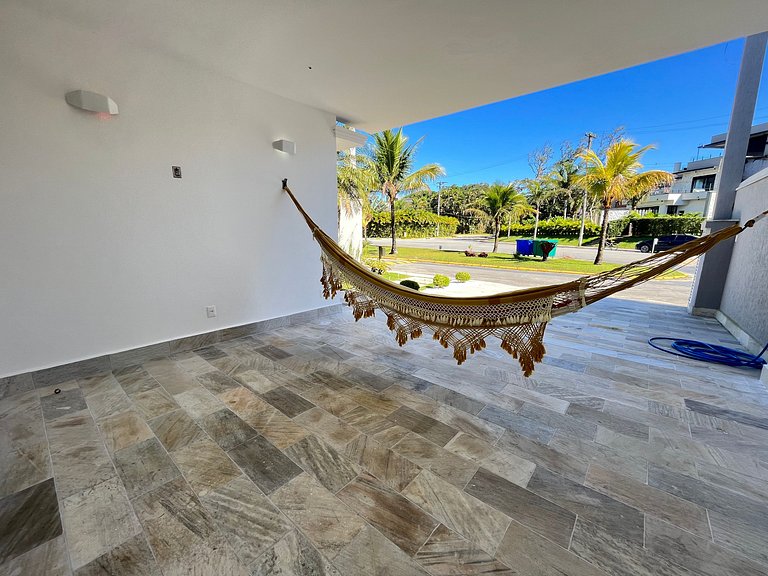 Casa com piscina a 100 m da praia | Praia de Guaratuba