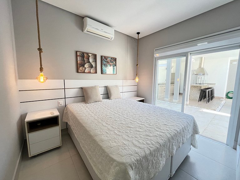 Casa com piscina a 100 m da praia | Praia de Guaratuba