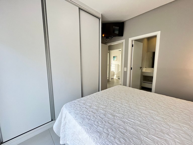 Casa com piscina a 100 m da praia | Praia de Guaratuba
