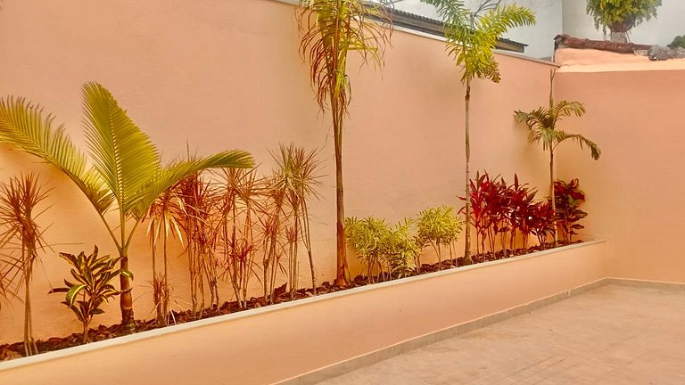 Casa 1626 | 3 dormitórios • 140 m² construídos • Praia de Gu