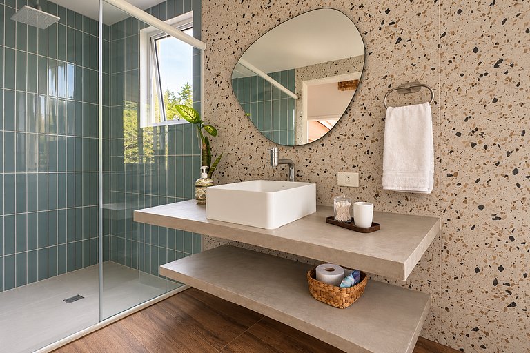 Casa com 4 suítes e piscina | Guaratuba, Bertioga SP
