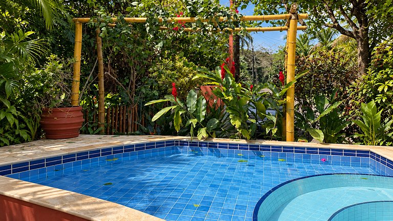 Casa com 4 suítes e piscina | Guaratuba, Bertioga SP