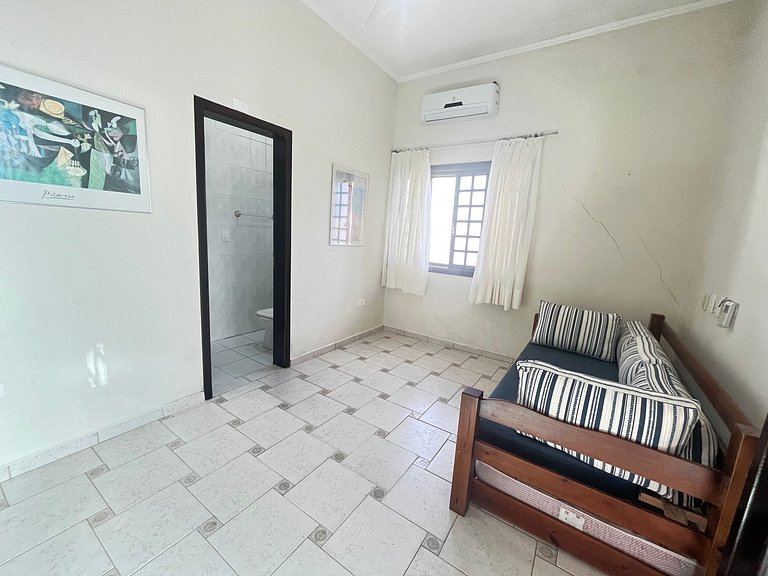 Casa 3326 | 60 m da praia • 5 suítes • Até 12 pessoas • Prai