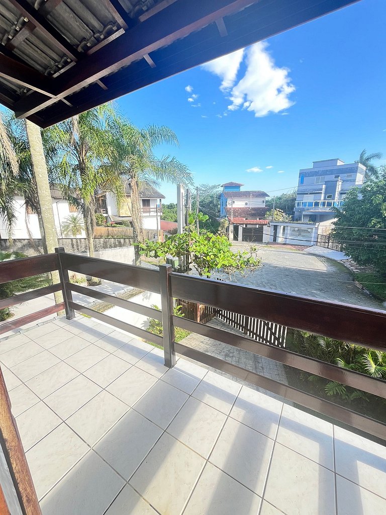 Casa 3326 | 60 m da praia • 5 suítes • Até 12 pessoas • Prai