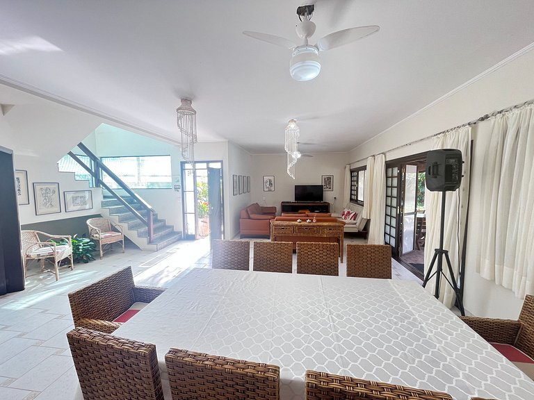 Casa 3326 | 60 m da praia • 5 suítes • Até 12 pessoas • Prai