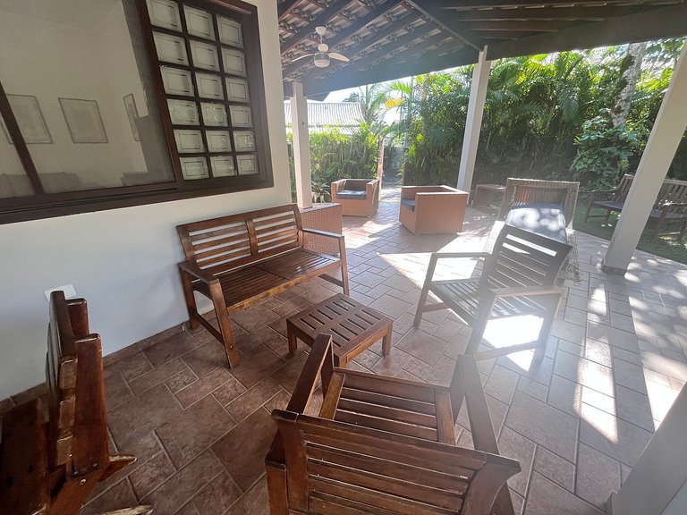 Casa 3326 | 60 m da praia • 5 suítes • Até 12 pessoas • Prai