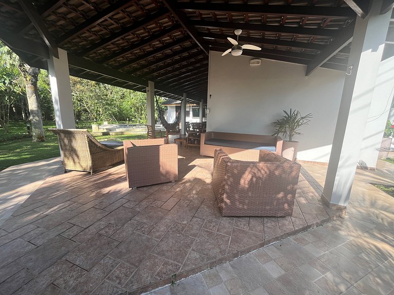Casa 3326 | 60 m da praia • 5 suítes • Até 12 pessoas • Prai