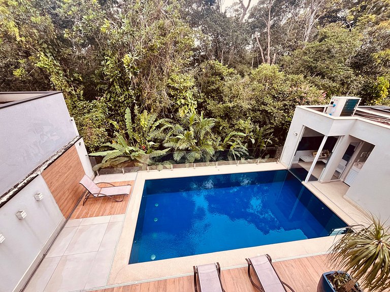 Casa 4226 | Alto padrão • 5 suítes •Mod 24 da Riviera •
