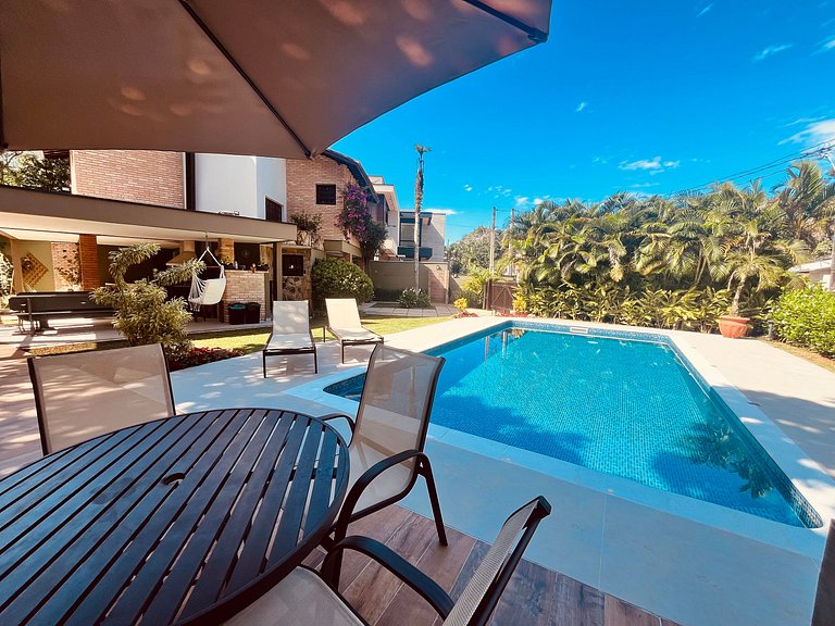 Casa 4126 | 450 m da praia • Piscina • Até 11 pessoas • Prai