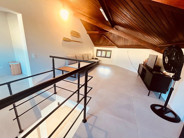 Casa 4426 | 300 m da praia • Piscina aquecida • Até 15 pesso