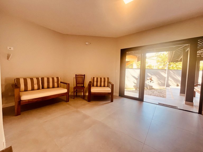 Casa 4426 | 300 m da praia • Piscina aquecida • Até 15 pesso